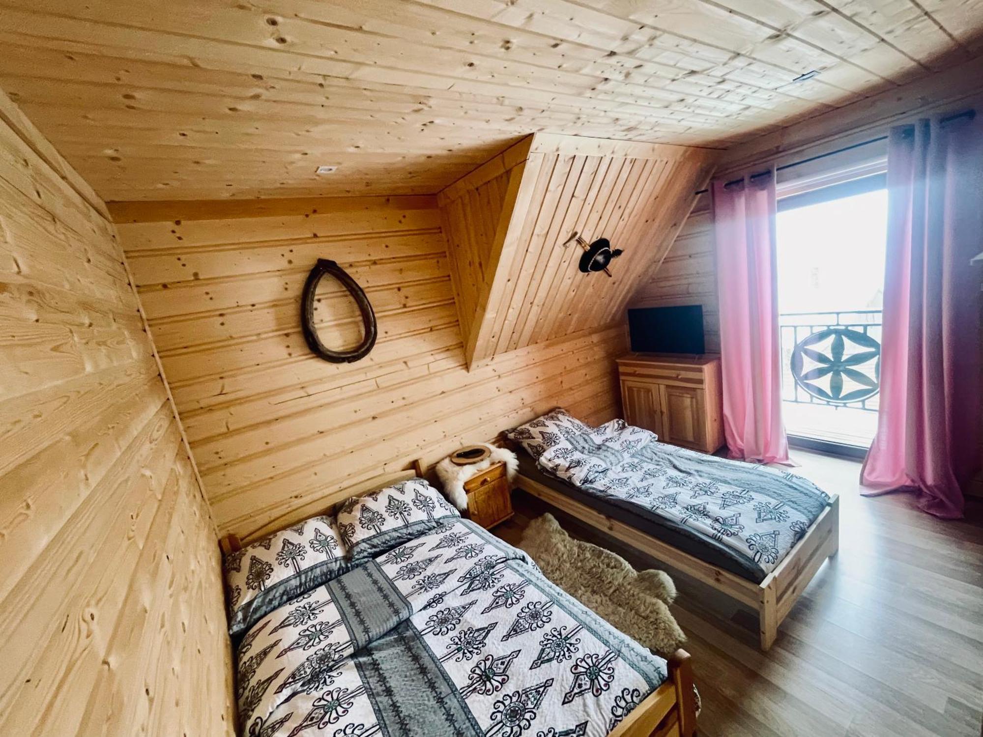 Goralska Chatka กอสเชียลิสกอ ภายนอก รูปภาพ